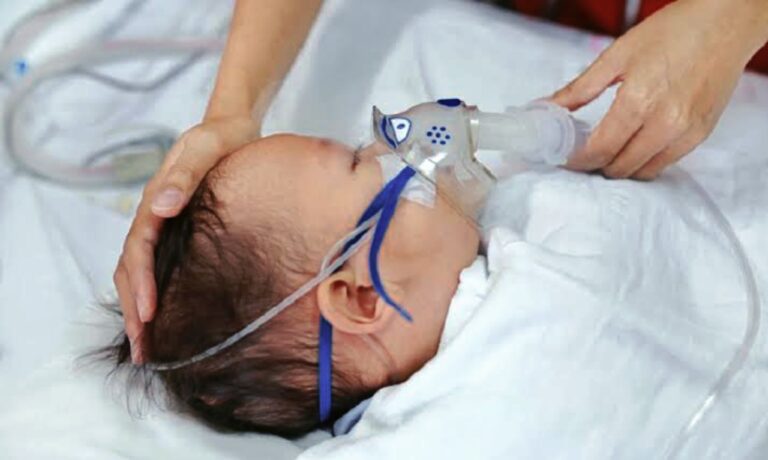 Respiratory illnesses in newborn